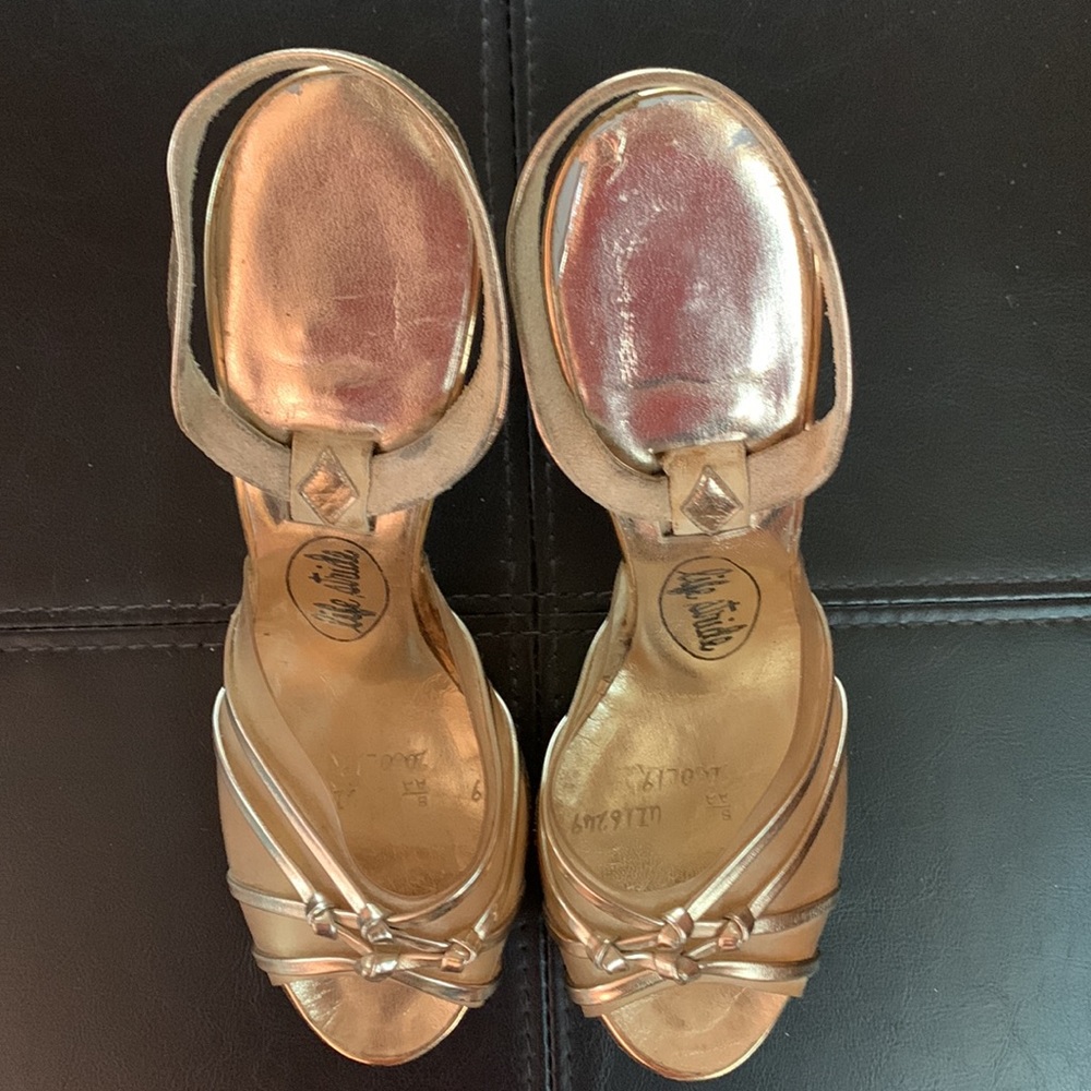 1950’s Life Stride Gold Lucite & Leather Stiletto Heels Size 9